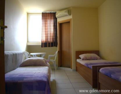 Pansion Despotović, , private accommodation in city Šušanj, Montenegro Pansion Despotović, , private accommodation in city Šušanj, Montenegro